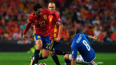 Marco Verratti și recunoașterea unui talent imens. Italianul, sincer după seara în care Isco a sclipit: "Îmi venea să-l aplaud! Nici Messi nu s-a apropiat de nivelul lui". VIDEO | Momentele care l-au făcut să-și scoată pălăria în fața omului care l-a ridiculizat