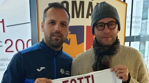 Fostul fotbalist ieșean Ciprian Brighiu a scos la licitație un tricou primit de la Francesco Totti, pentru a ajuta un spital din Iași cu materiale sanitare. Provocare pentru trei oameni de afaceri | EXCLUSIV