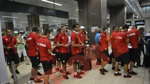 Surpriză la plecarea dinamoviștilor spre Austria!** Ce jucător a făcut deplasarea cu restul lotului "câinilor"