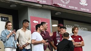 Cum au explicat Cristi Săpunaru și Daniel Niculae startul mai slab de sezon al Rapidului: „Cred că ne-am văzut prea repede cu sacii în căruță” / „Cu Petrolul nu a fost chiar așa de rău” | VIDEO EXCLUSIV RAPID