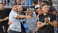 Florin Tănase, Marius Baciu și secundul său au avut parte de o mare surpriză după FCSB – FC Argeș 2-0!
