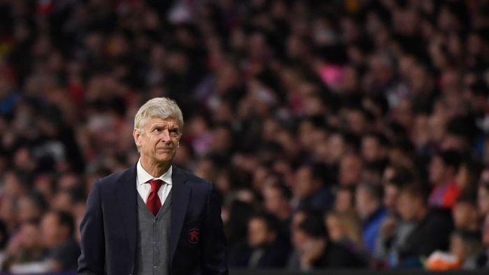 Când un nume de legendă e gata de o nouă provocare, ofertele curg! Arsene Wenger ar putea antrena un "tricolor" începând cu sezonul viitor