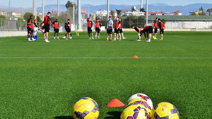 "U" Cluj n-a putut trece de o echipă din Liga a IV-a germană în primul amical al anului. Morar a marcat după 2 ani și 8 luni pentru "U"