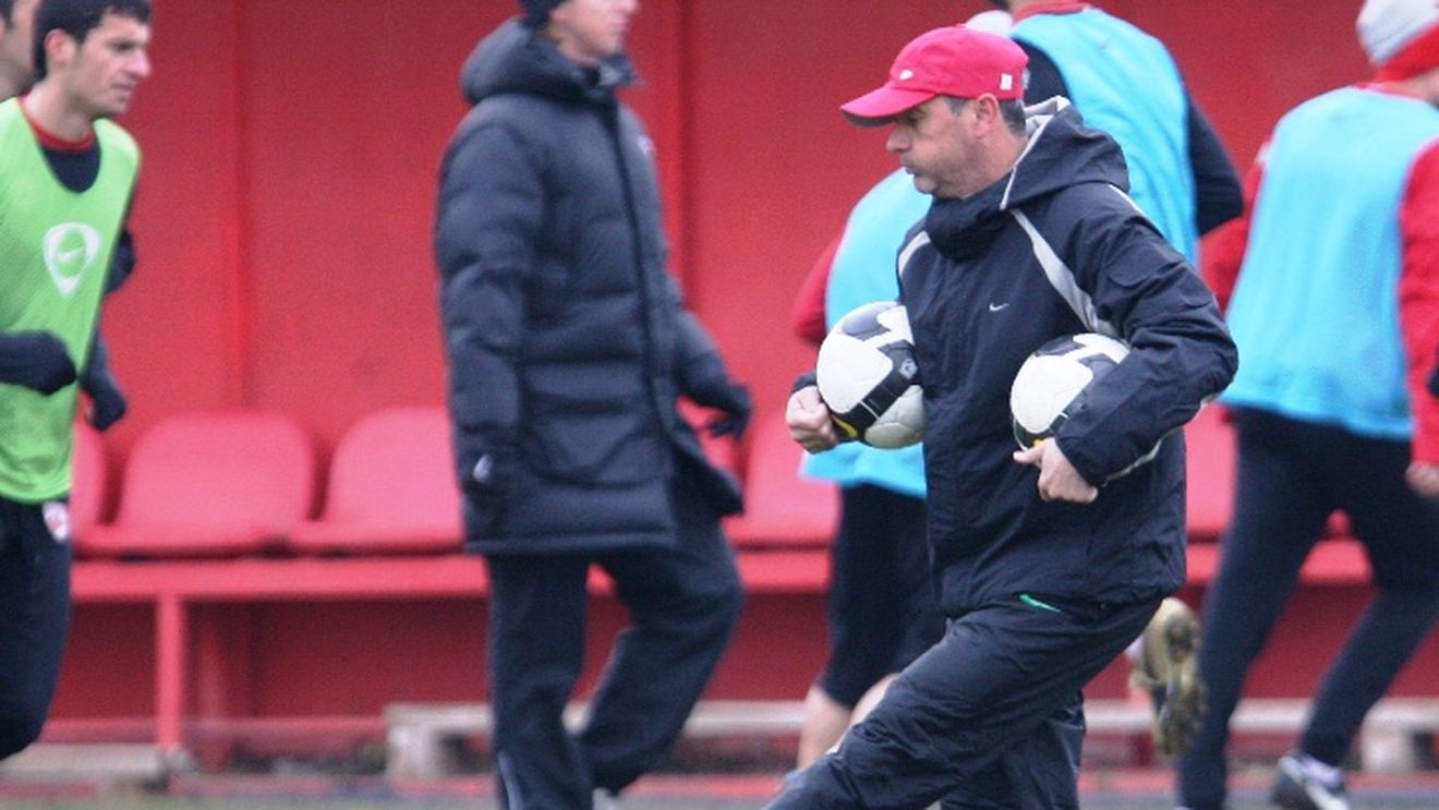 Rednic, încântat de Zicu!** "Poate rezolva un meci în 5 minute!"