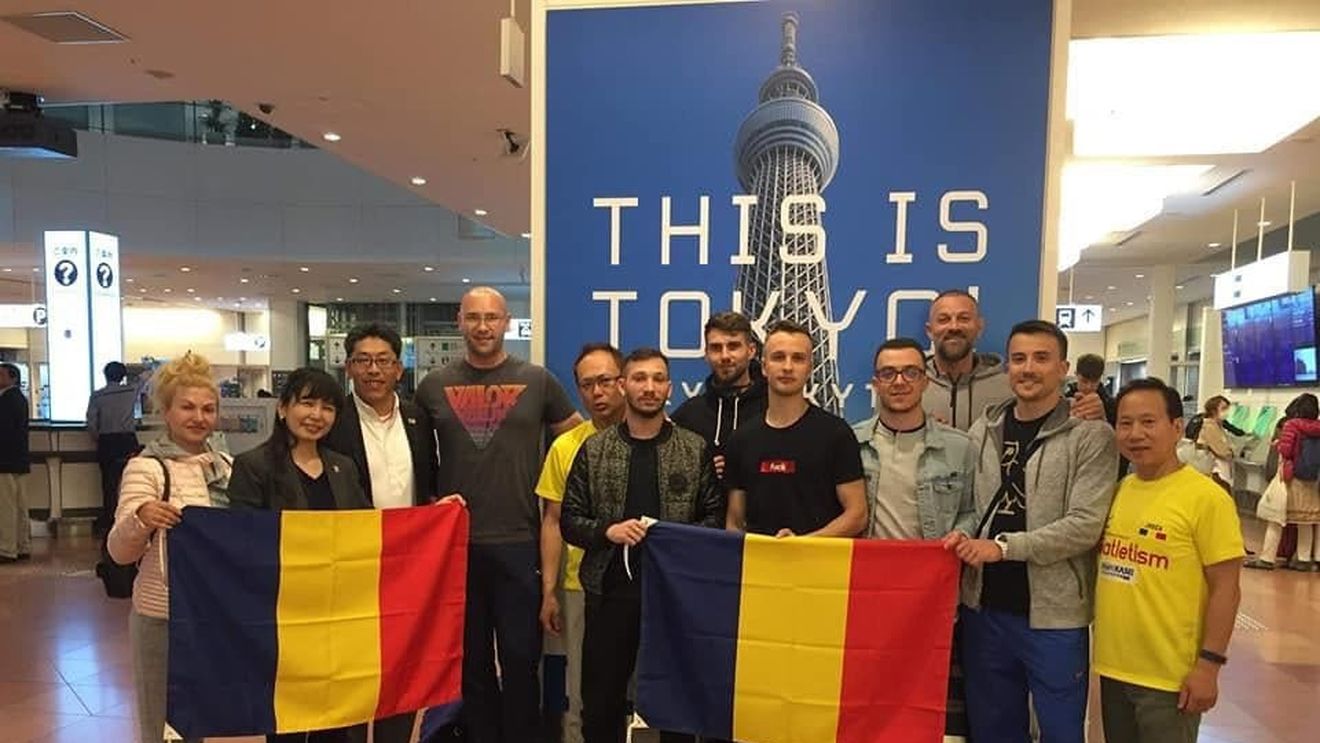 EXCLUSIV | Gafă impardonabilă! Cum a fost surprins secretarul general al Federației de Atletism la Mondialul de Ștafetă de la Yokohama | FOTO