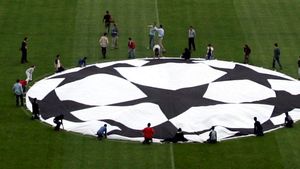 Vezi aici** adversarii doriți de Petrescu și Varga în Ligă!