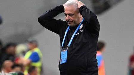 Șumudică a luat cinci goluri și arabii iau din nou în calcul să-l dea afară. A fost propus la FCSB!