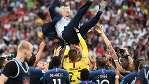 Matei Udrea după ce Franța a câștigat finala Mondialului rusesc: "Ssst, puțină liniște! Auziți duduind uzina de fotbal?"