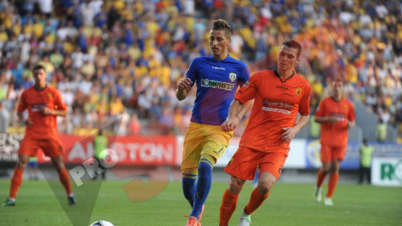 Tripla lui Hamza l-a lăsat în umbră, dar nu își pierde încrederea:** "Poate data viitoare dau eu trei goluri și el unul"