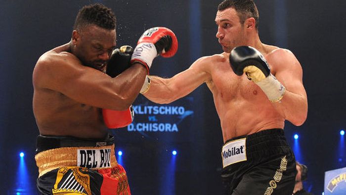 Scandalul de la meciul Klitschko - Chisora, o FĂ‚CĂ‚TURĂ‚?** "Frații Klitschko fac marketing mai mult decât box!"