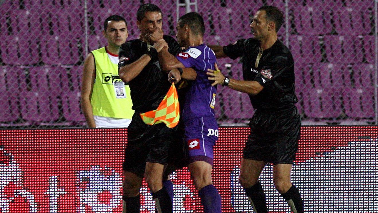 Cum se purta Ionel Ganea în perioada în care l-a strâns de gât pe arbitrul Mudura: „Și la antrenament ne teroriza pe noi, copiii! Te mai înjura”