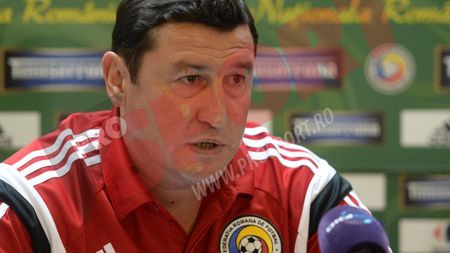 Viorel Moldovan îi atenționează pe tinerii tricolori: "Cine nu va adera la disciplină se va autoexclude din cadrul grupului"