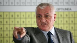 EXCLUSIV | "Echipa e stricată de ei, nu de jucători!" Atacul fără perdea al lui Mitică Dragomir după ultima înfrângere a FCSB-ului. Dică a primit un mesaj îngrijorător