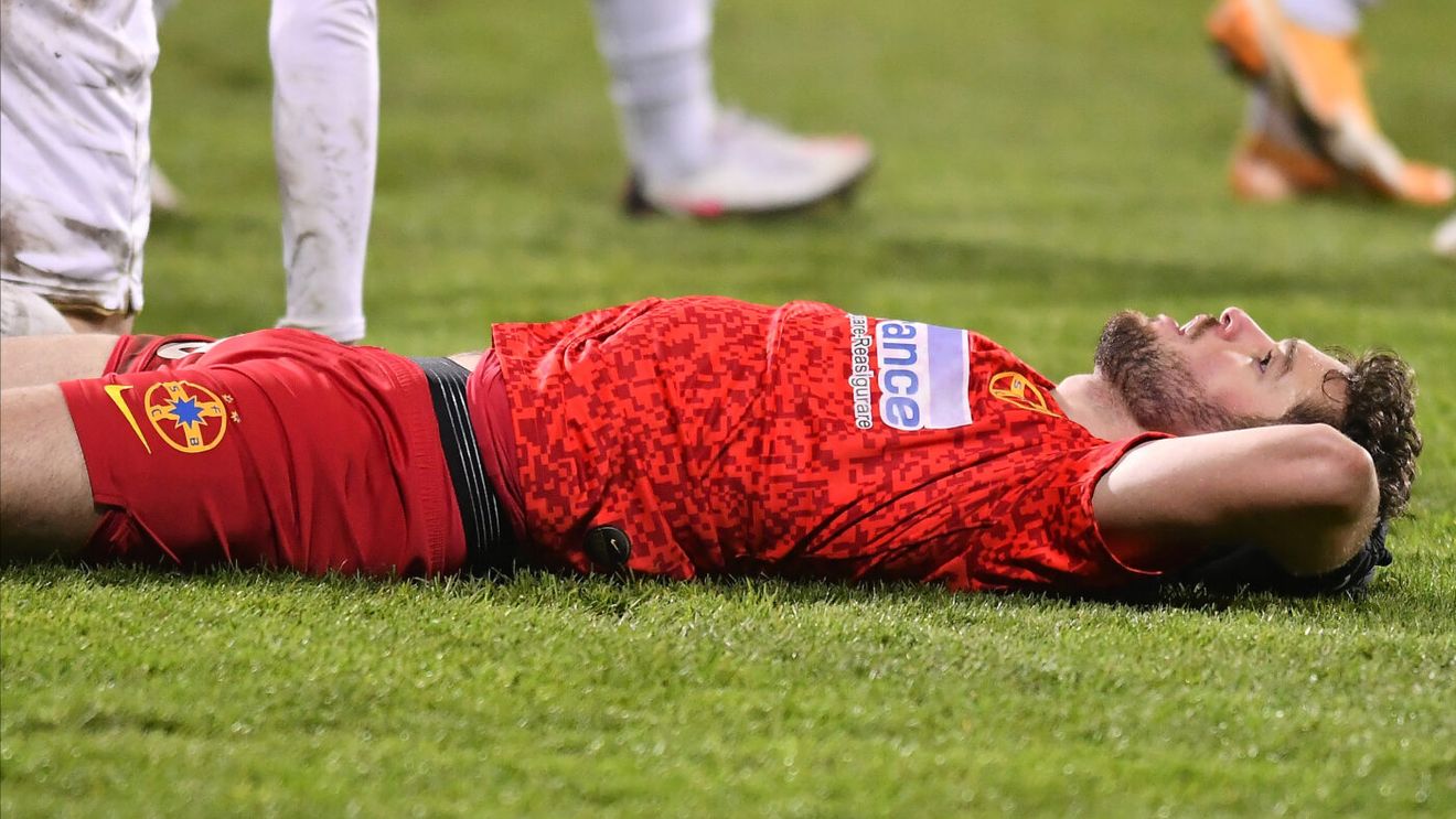 Fostul atacant de la FCSB și CFR Cluj e făcut praf de antrenorul său! „L-am ținut eu să nu joace? L-au marcat Dawa și Chiricheș”
