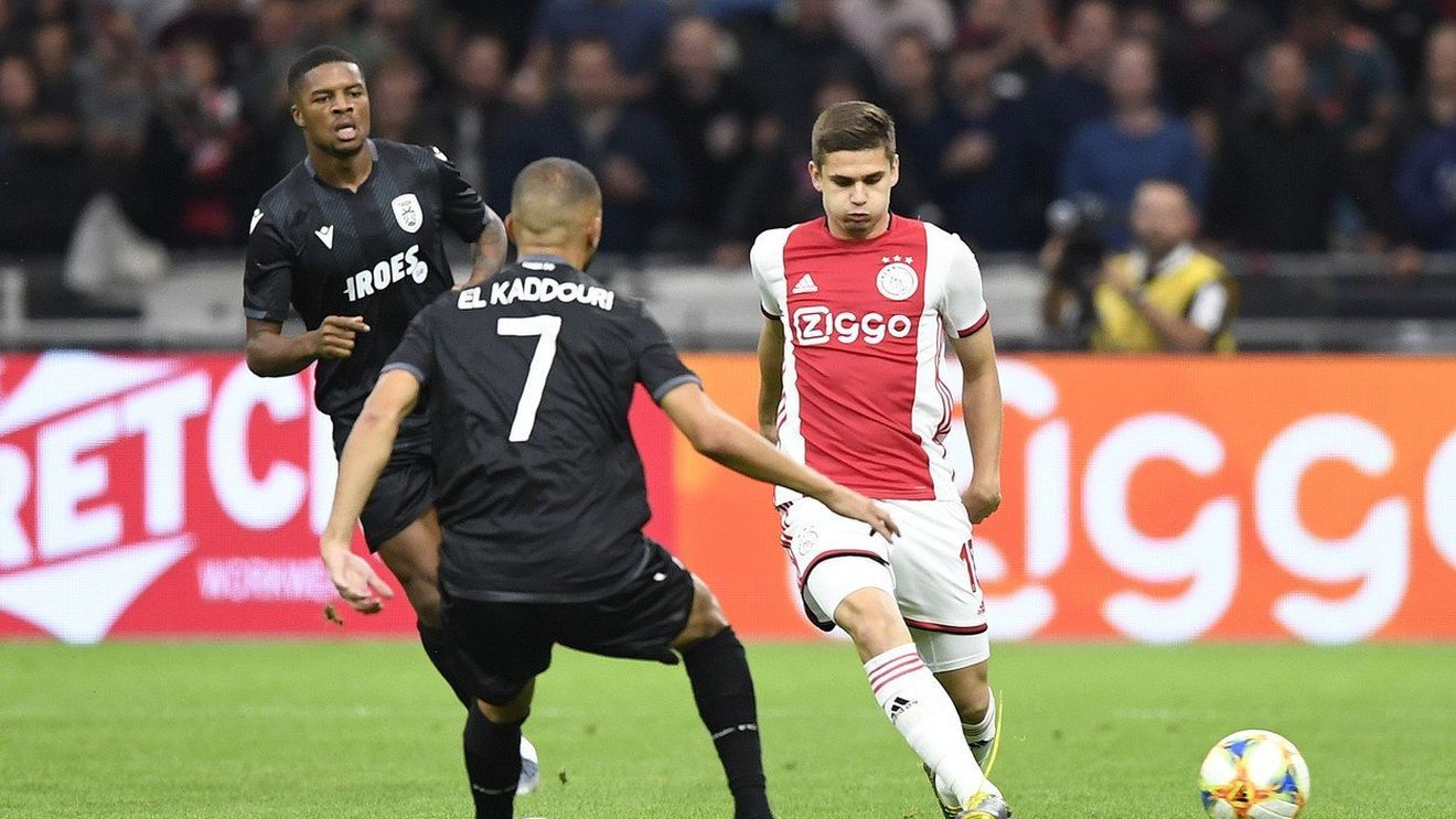 Ajax - PAOK Salonic 3-2. Grecii au fost pe modul autodistrugere la Amsterdam! "Lăncierii" au beneficiat de 3 penalty-uri. Răzvan Marin a evoluat 45 de minute