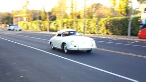 A stat 60 de ani într-un hambar, dar apoi a fost vândut și a devenit cel mai scump Porsche 356 din istorie