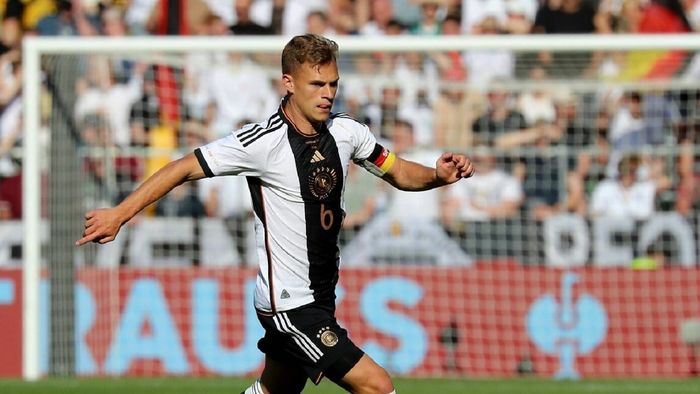 Joshua Kimmich, star la Bayern Munchen și în naționala Germaniei, a reacționat public după ce Xavi l-a invitat indirect să semneze cu FC Barcelona: „Avem planuri mari!”