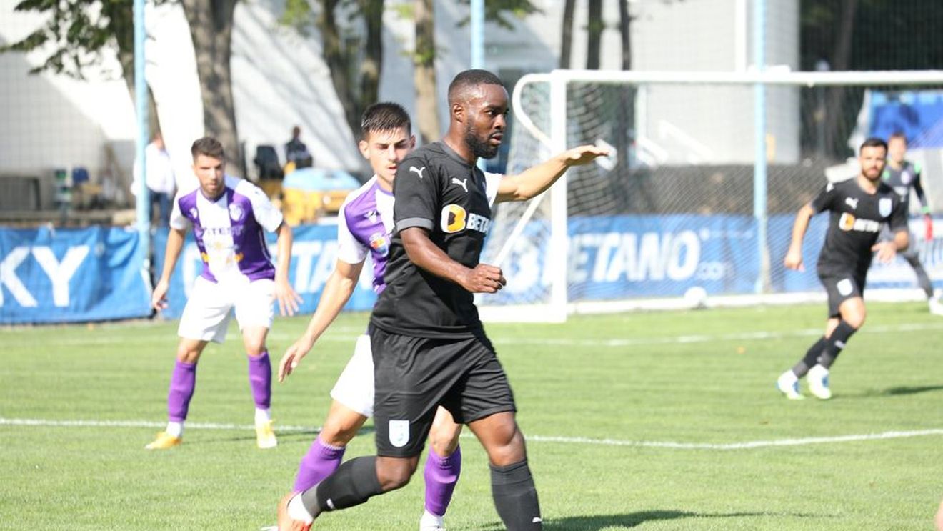 Craiova a făcut achiziţii pentru banca de rezerve! Deşi au costat 1 milion de euro, niciunul dintre noii-veniţi în Bănie nu prinde primul „11”