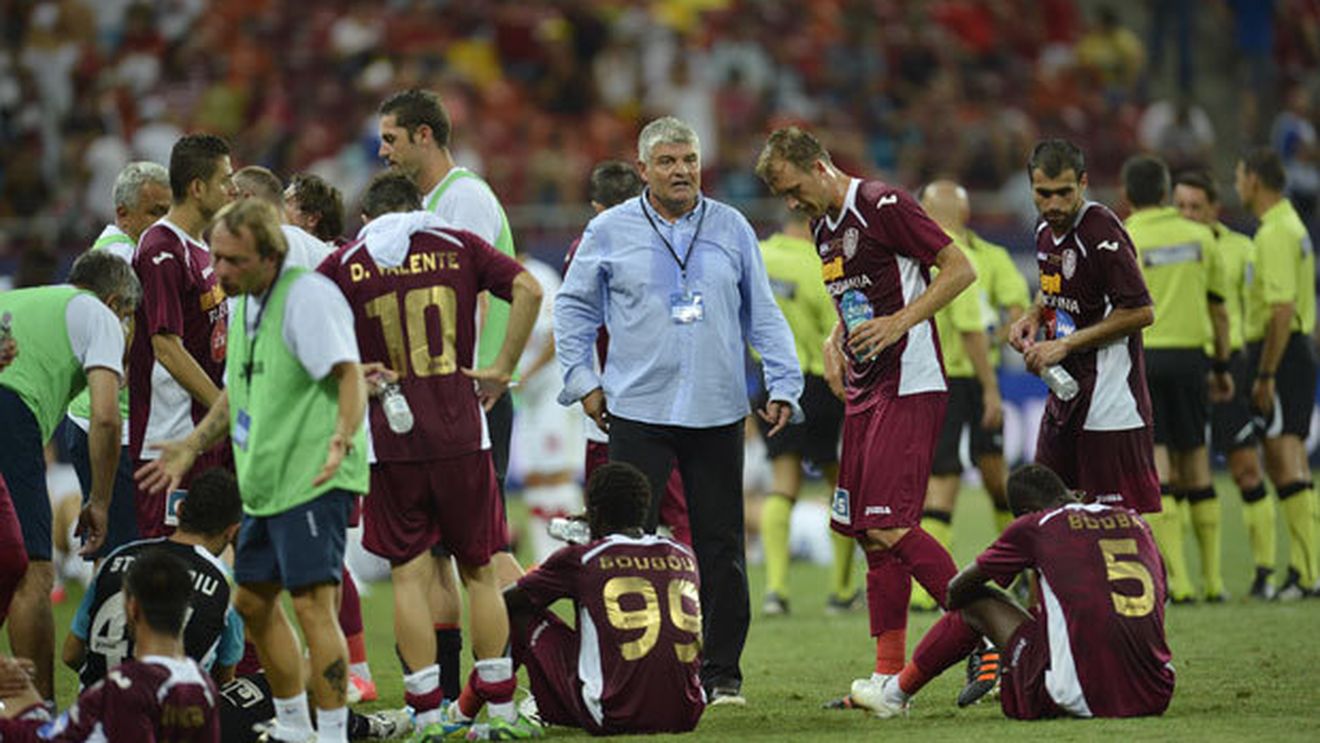 Andone nu își iartă nici elevii, nici fosta echipă:** "Dacă Dinamo era echipă mare rezolva meciul în 11 contra 10! Noi suntem vinovați"