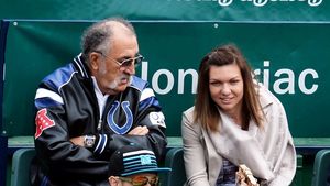 Simona Halep, "de pe altă planetă", dar Țiriac o avertizează: "Nu a jucat nimic!". Finala de la Roland Garros? "Cea mai slabă"