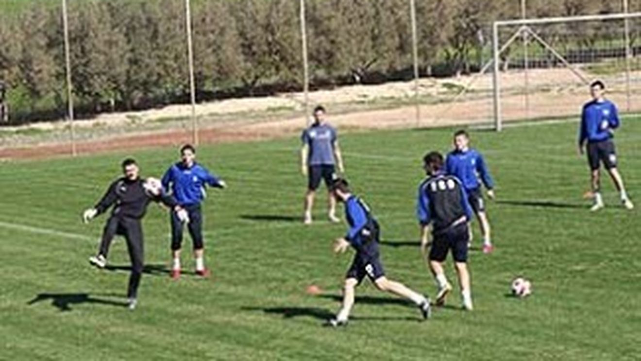 Reîntâlnire cu iarba pentru "oțelari"