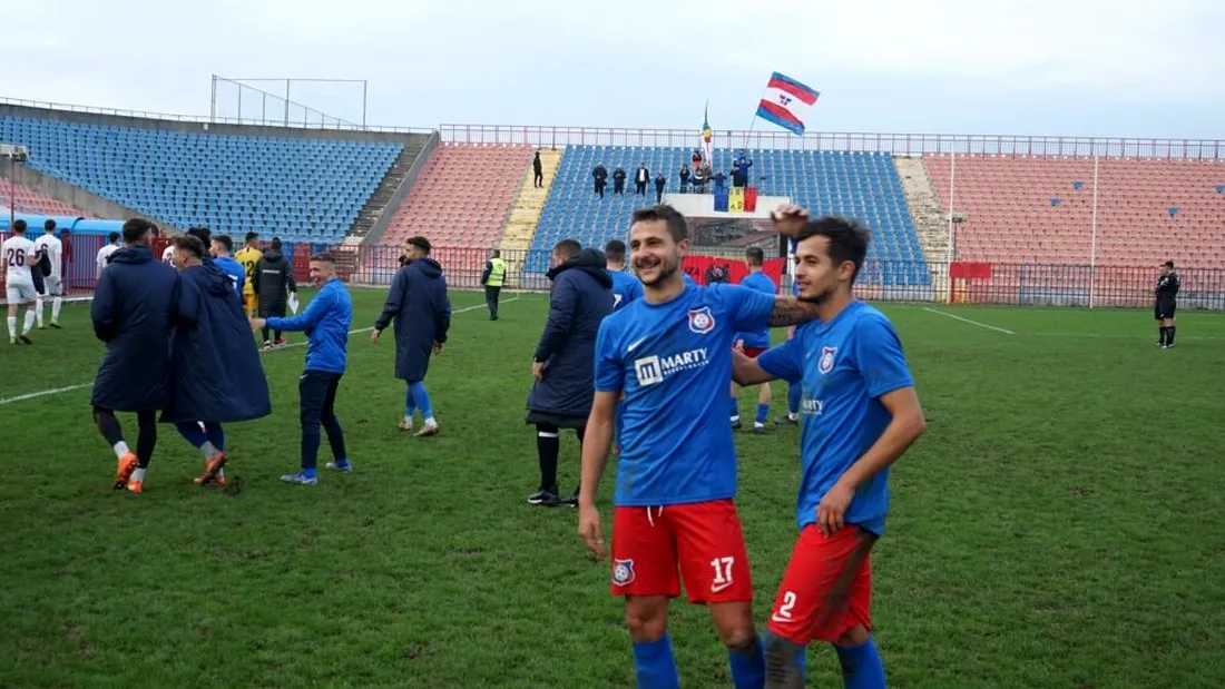 Așteptări depășite la FC Bihor Oradea, care acum țintește sus și speră să dea calculele seriei peste cap. Florin Farcaș: ”Vreau să luăm trei jucători, să punem probleme în play-off”. Amicale cu echipe din Liga 2