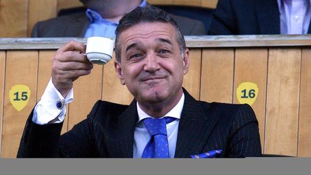 "Ce naiba facem cu Steaua?". Strigăt de disperare al unuia dintre cei mai mari jucători din istoria campioanei: "Lui Becali i se rupe de istorie, tradiție și palmares. Ne doare pe toți, lui nu îi pasă"