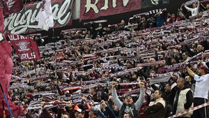 Fanii Rapidului protestează împotriva lui Șucu și Angelescu: „Nu avem niciun interes financiar”