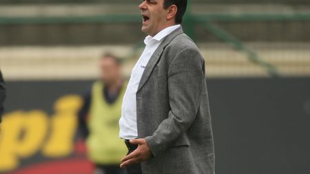 "Din câte știu eu, noul antrenor al Rapidului va fi Ștefan Stoica"