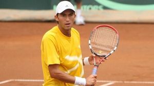 Tecău, în sferturi la Queens, după ce Nadal s-a retras