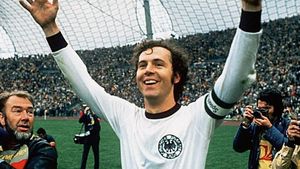 Rednic, dat pe spate după doar un meci: "A venit omul, a jucat...Beckenbauer!"