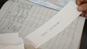 "ERA SĂ‚NĂ‚TOS!"