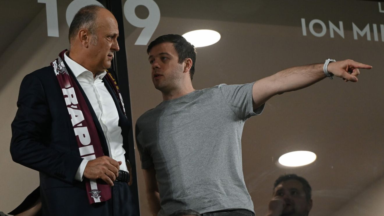 Un milionar dintre tinerii fotbaliști din Superliga a aflat planul lui Dan Șucu la Rapid! De ce a fost adus, de fapt, Neil Lennon: „Vrea să scape de astea”