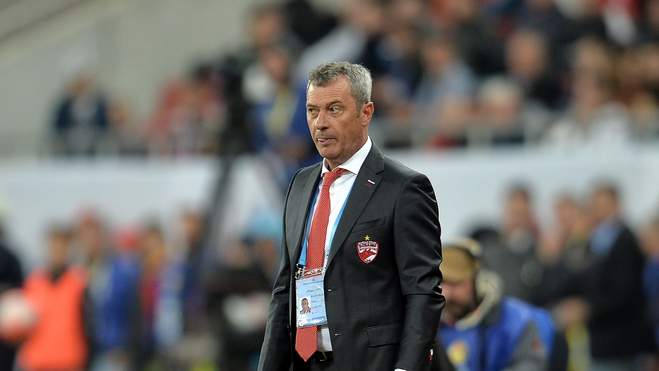 Un dinamovist l-a înfuriat pe Rednic, în derby-ul cu FCSB! Discuția dintre cei doi a avut loc la vestiare