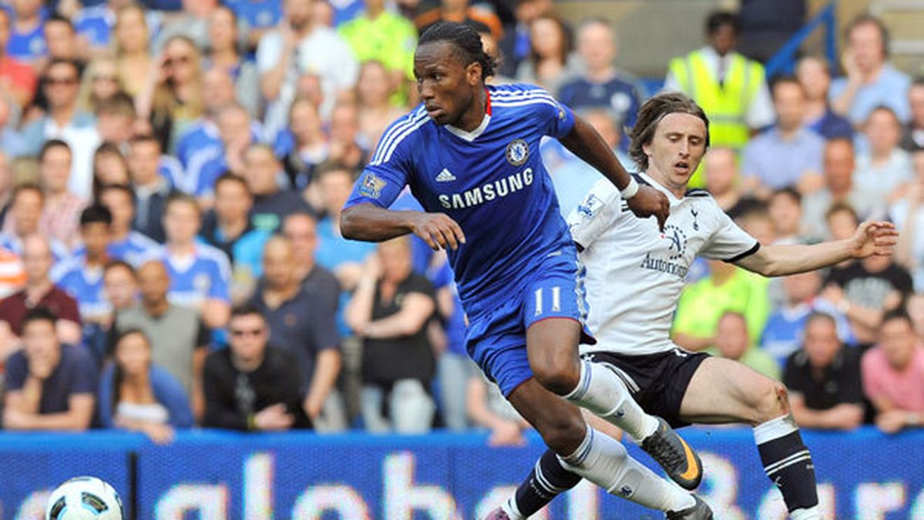 Încă un "tinerel" la AC Milan!** Ibrahimovic, Robinho și Drogba, noua tripletă ofensivă a rossonerilor?