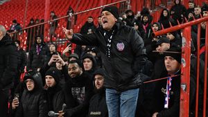 Gheorghe Mustață anunță că nici Gigi Becali nu-i va salva pe fotbaliștii care sfidează galeria: „Nu vor mai putea juca!”