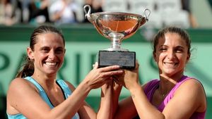 Errani, de neoprit la Roland Garros:** după ce și-a asigurat finala la simplu, a câștigat și la dublu