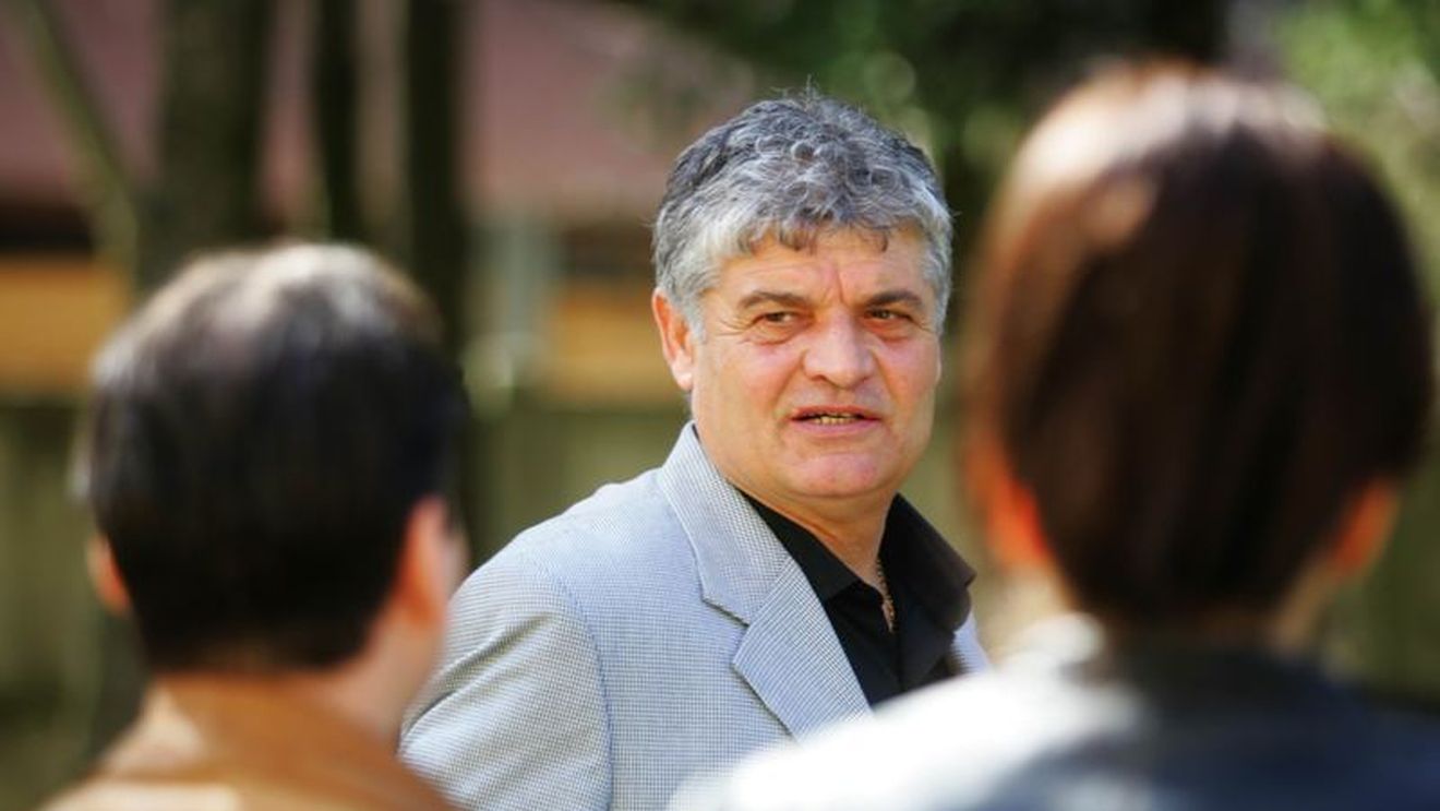 "Dragomir va sta 50 de ani la LPF!** Nu cred că-l va da Gigi jos"