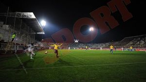 Lucescu Jr: "Steliștii să se uite pe casetă!** Să vadă ce-au făcut Tatu, Martinovic și Tănase"