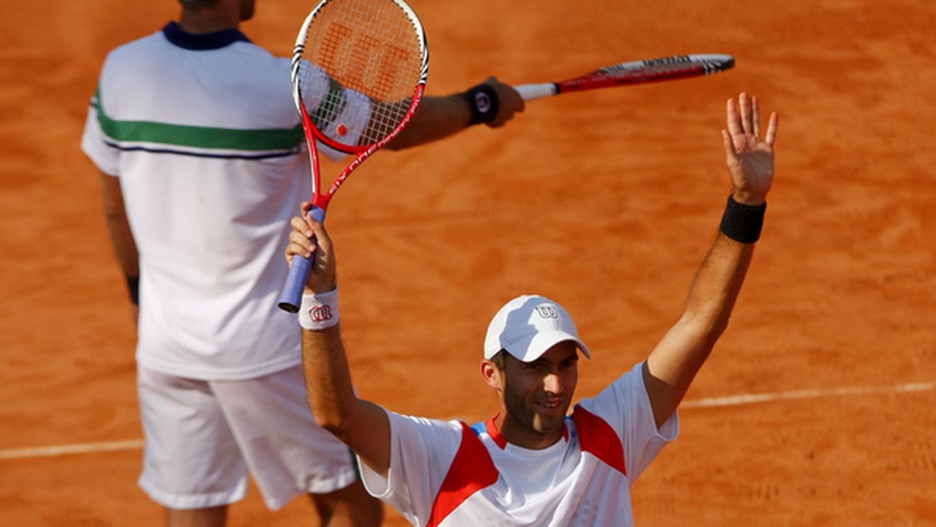 Perechea Tecău/Lindstedt s-a calificat în finala de dublu la 's-Hertogenbosch