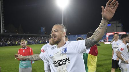 Denis Alibec nu a avut milă de FCSB după câștigarea titlului: „Eram sigur că îi întoarcem, suntem prea buni! Au dat două goluri din noroc”. Declarație de dragoste pentru Gică Hagi: „Dacă aveam 10 ca el, eram departe!”