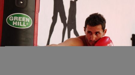 Kombatfest la Galați, pe 28 și 31 august. În boxul românesc se instaurează "Dinastia Juratoni"