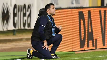 Marius Croitoru, despre căderea din partea secundă a meciului cu FCSB: „Arbitrul mi-a transmis clar" | VIDEO EXCLUSIV ProSport LIVE