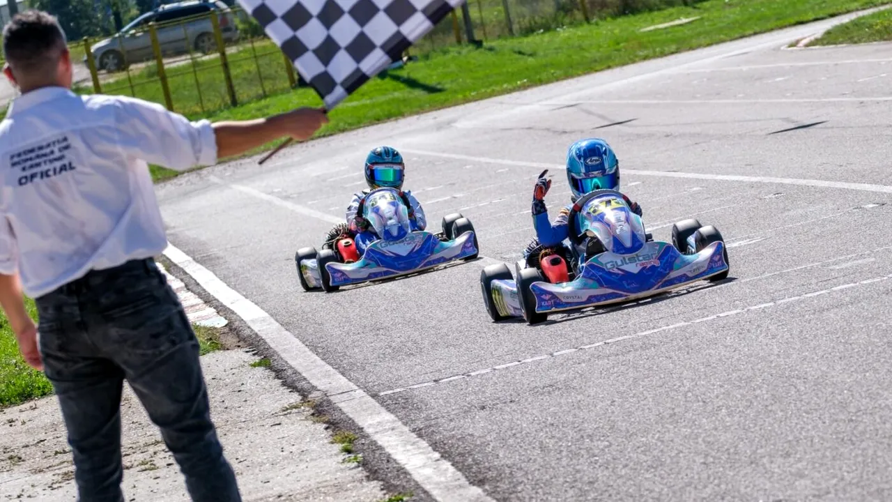 Cine sunt piloții români care fac senzație la Campionatul Național de Karting? Vedeta este Bogdan Cosma Cristofor | SPECIAL