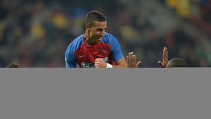 Istoria se repetă! Steaua - Viitorul 2-0. Centralul partidei a ieșit în evidență mai mult decât trebuia