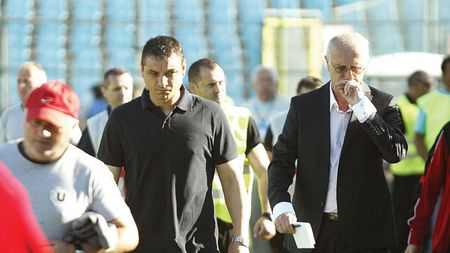 "U" a plecat în cantonament fără Ganea! Variantă surpriză pentru "șepcile roșii"