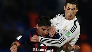 FOTO | L-au sculptat pe Ronaldo în bronz. 800 de kilograme pentru cea mai grea variantă de CR7: "Sunt mândru să am o așa statuie"