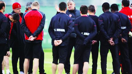 "Câinii", ținuți sub lacăt!