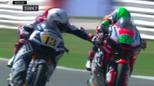 VIDEO | Incident incredibil la Moto 2: un italian i-a tras frâna rivalului la peste 200km/h! Cum s-a terminat totul și primele măsuri luate