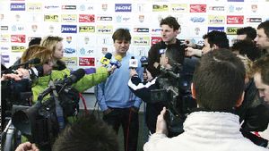 Uhrin: „Concurăm la locul doi"